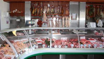 Talho Carnes Silva, rigor na selecção, no processamento e no acondicionamento de carne fresca.
